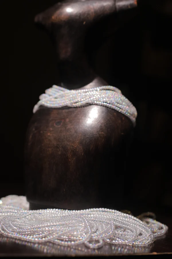 Abroh Numa | 3 Strands