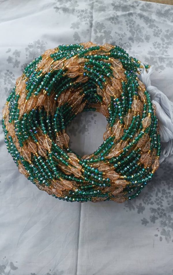 Akosuah Serwaa | 3 Strands